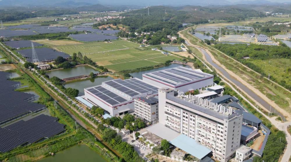 夏季用电高峰来袭光伏电站成工厂“绿色解困”新利器(图1)