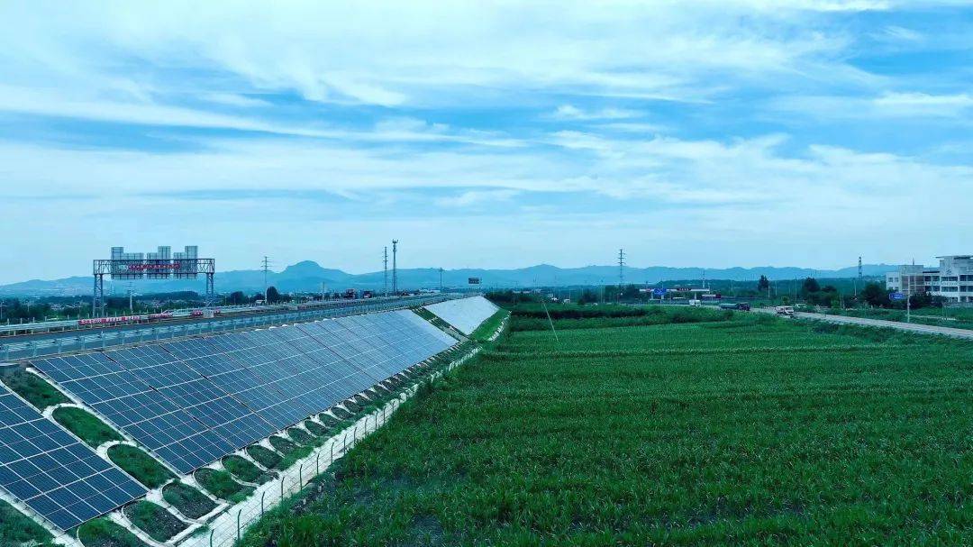 2024光伏储能展：“光伏+高速公路”按下新能源发展“加速键(图2)