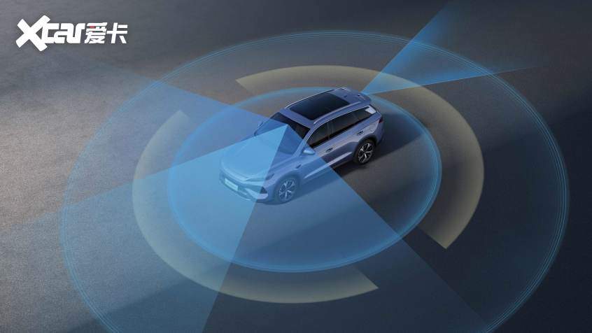 1028万起！比亚迪宋ProDM-i智驾版三大升级入门即满配！(图3)