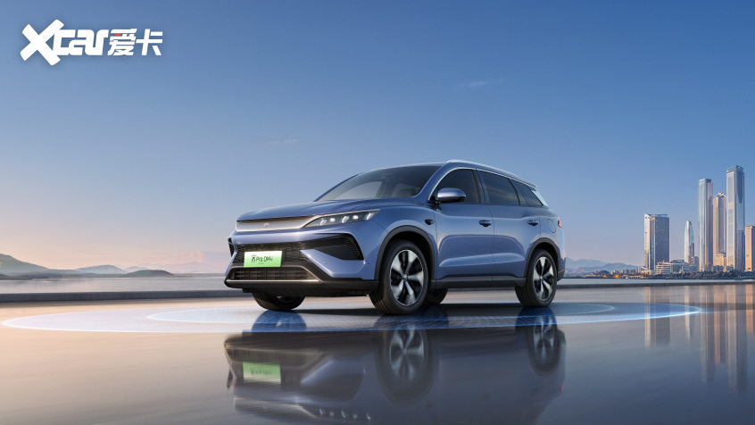 1028万起！比亚迪宋ProDM-i智驾版三大升级入门即满配！(图1)