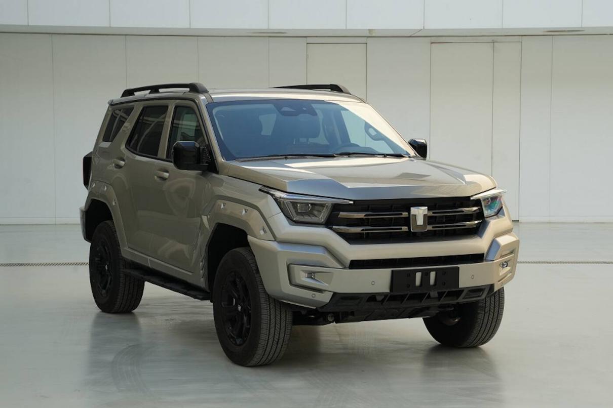 坦克400Hi-Z申报完成！配20T+双电机扭矩破千能家用能越野(图1)