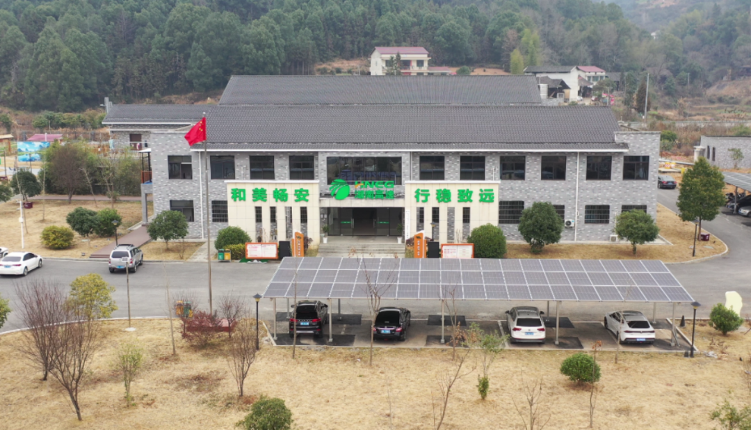 湖南高速“追光计划”：光伏电站如何改变未来交通？(图3)