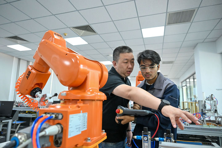 细节里的“和合与共”(图8)