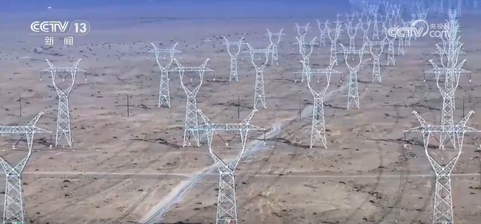 三年三跨越创新高！流沙上建设光伏板塔里木油田年发绿电突破20亿度(图5)
